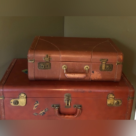 Estate Handbags - Vintage Hard Shell Leather Suitcase (#2)